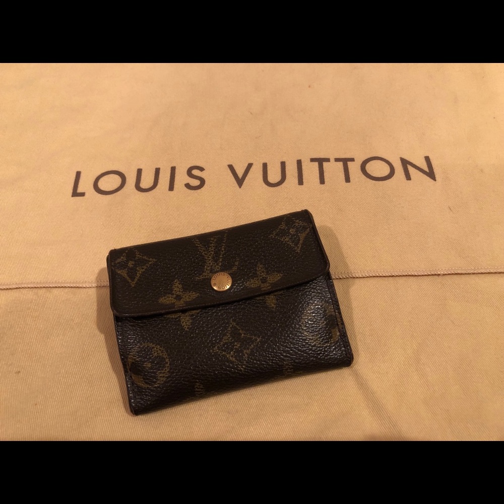 AUTH LV MONOGRAM WALLET w/ original box + dustbag